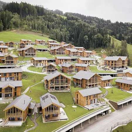 Spacious With Sauna Apartment