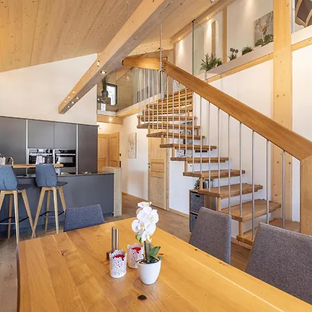 Spacious With Sauna Apartment *